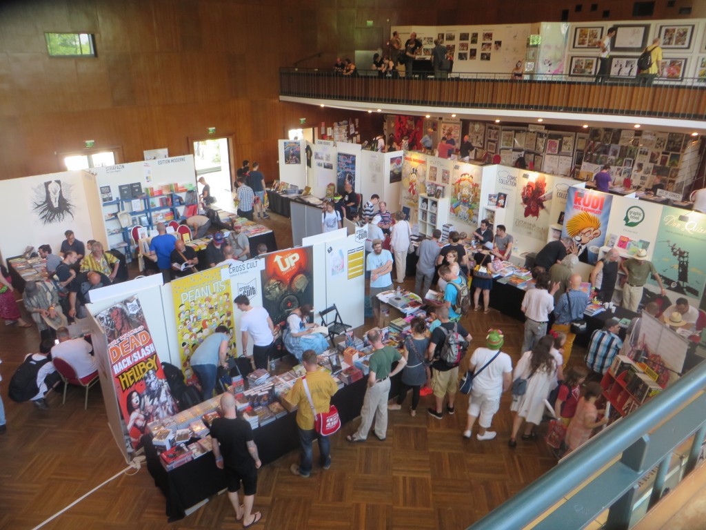 Kongresshalle inside 2