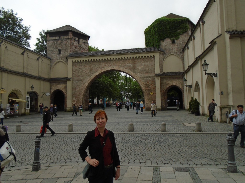 city gateway