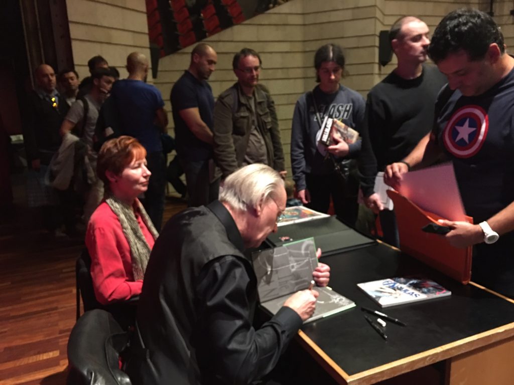 signing
